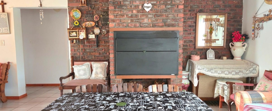 3 Bedroom Property for Sale in Franskraal Western Cape